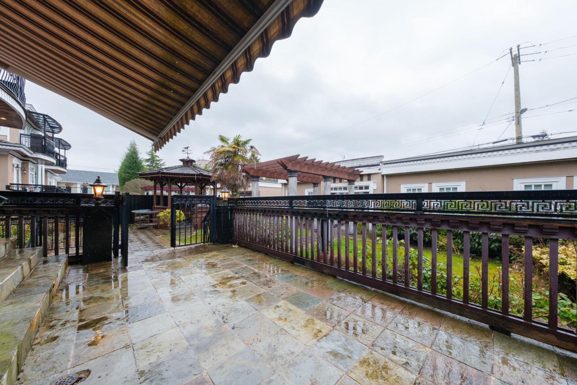 Oakridge Luxury Homestay Vancouver Exterior photo